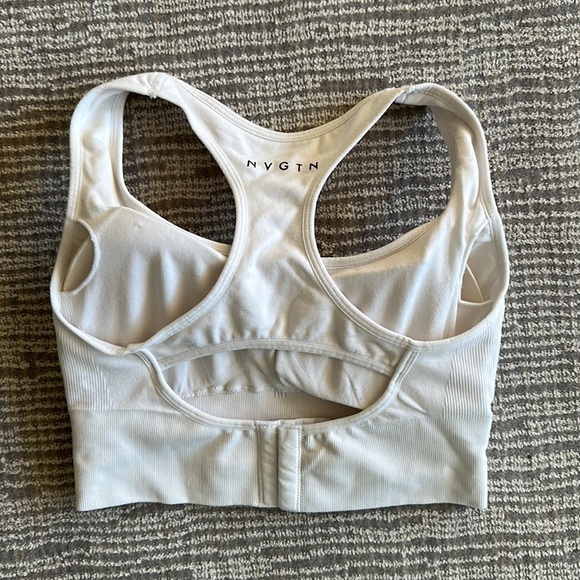 NVGTN White Ignite Seamless Bra - Picture 7 of 9